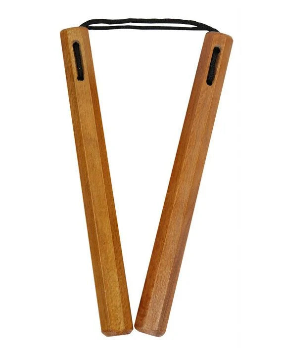 Nunchaku in legno con corda