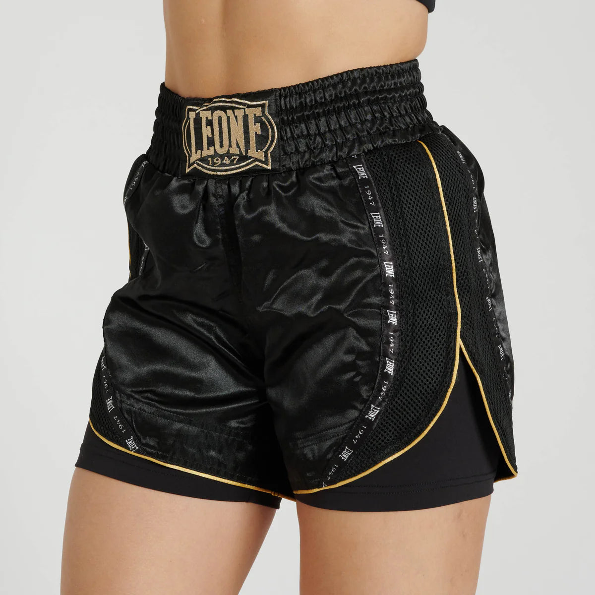 Pantaloncino Kick/Thai Classic donna Leone AB882 con interno spandex